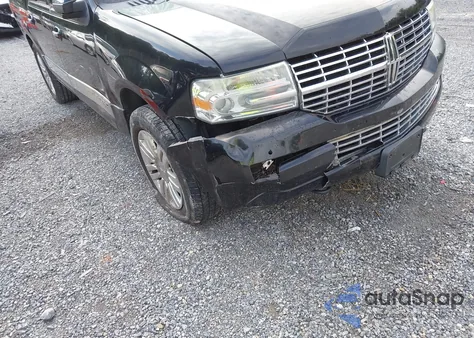 2014 Lincoln Navigator L из США, поврежденный, VIN 5LMJJ3J50EEL07099